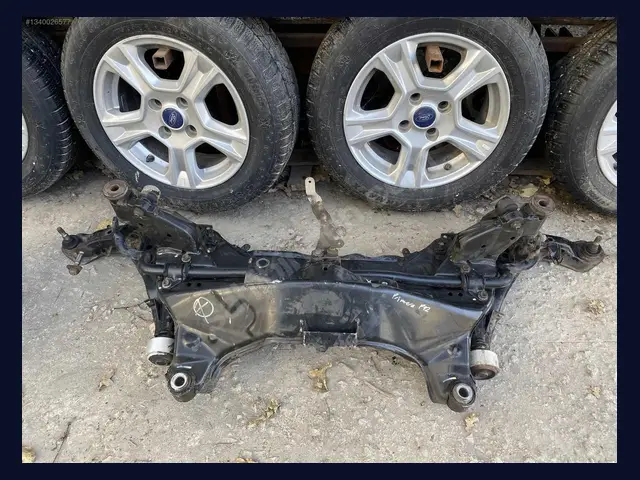 Nissan Primera TRAVERS çıkma yedek parça