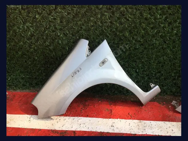 Fiat Linea ÇAMURLUK çıkma yedek parça