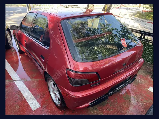 Peugeot 306 ÇAMURLUK çıkma yedek parça