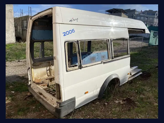 Ford Transit ÇAMURLUK çıkma yedek parça