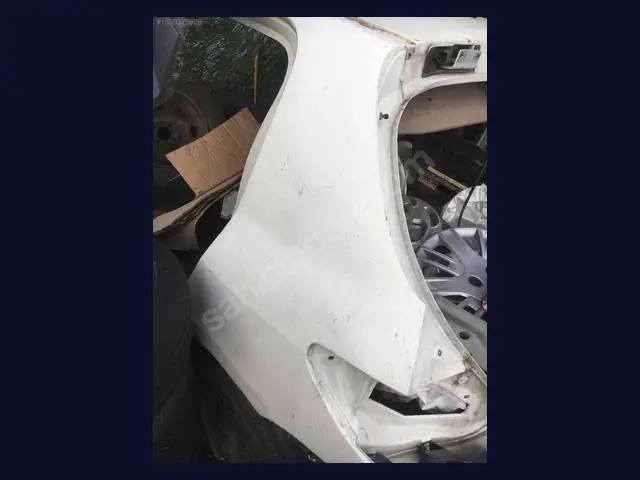 Peugeot 307 ÇAMURLUK çıkma yedek parça