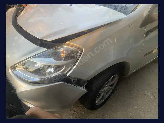 Renault Clio 2026 ÇAMURLUK çıkma yedek parça