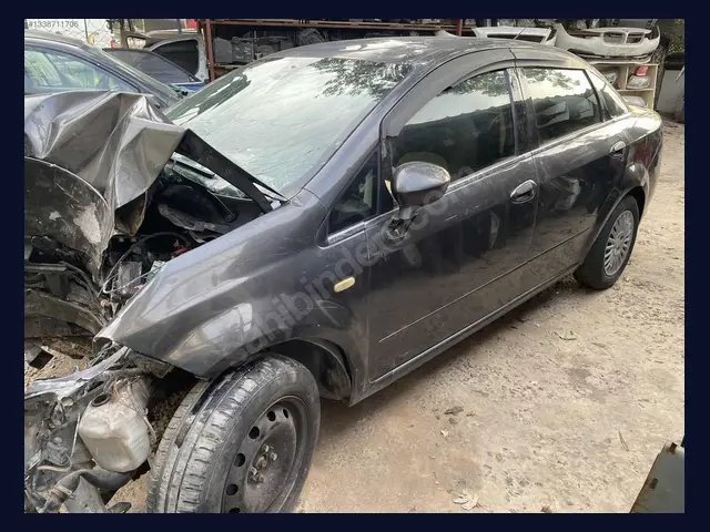 Fiat Linea ÇAMURLUK çıkma yedek parça