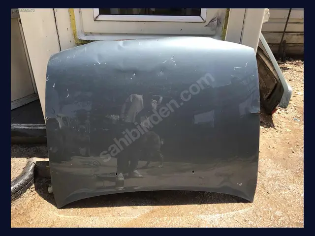 Toyota Corolla KAPUT çıkma yedek parça