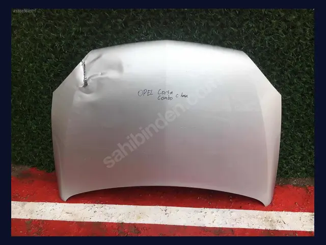 Opel Corsa KAPUT çıkma yedek parça