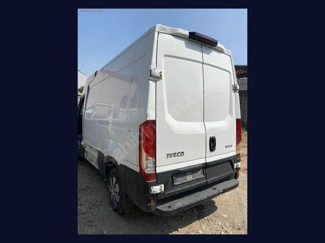 Iveco - Otoyol 70 TAVAN SACI çıkma yedek parça