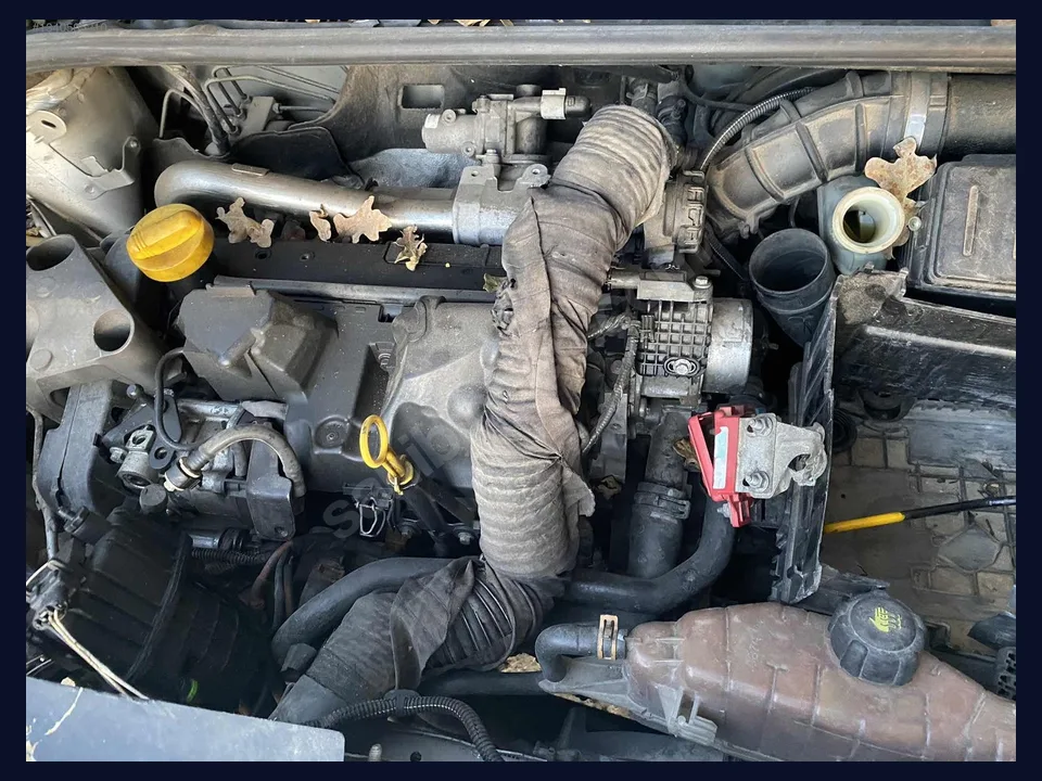 Renault Clio BEYİN çıkma parça fotoğrafı 1