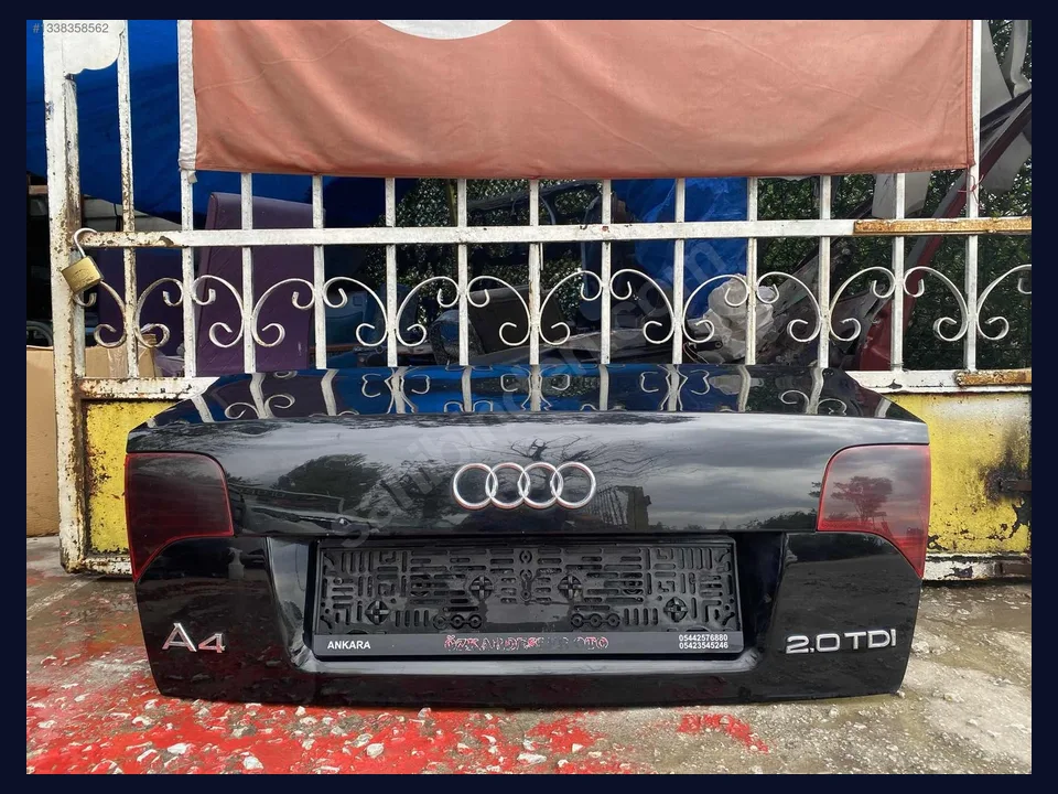 Audi A4 BAGAJ çıkma parça fotoğrafı 1