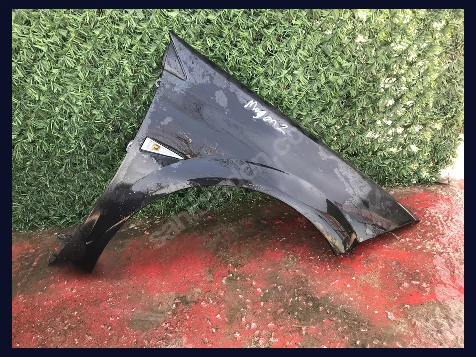 Renault Megane ÇAMURLUK çıkma parça fotoğrafı 1