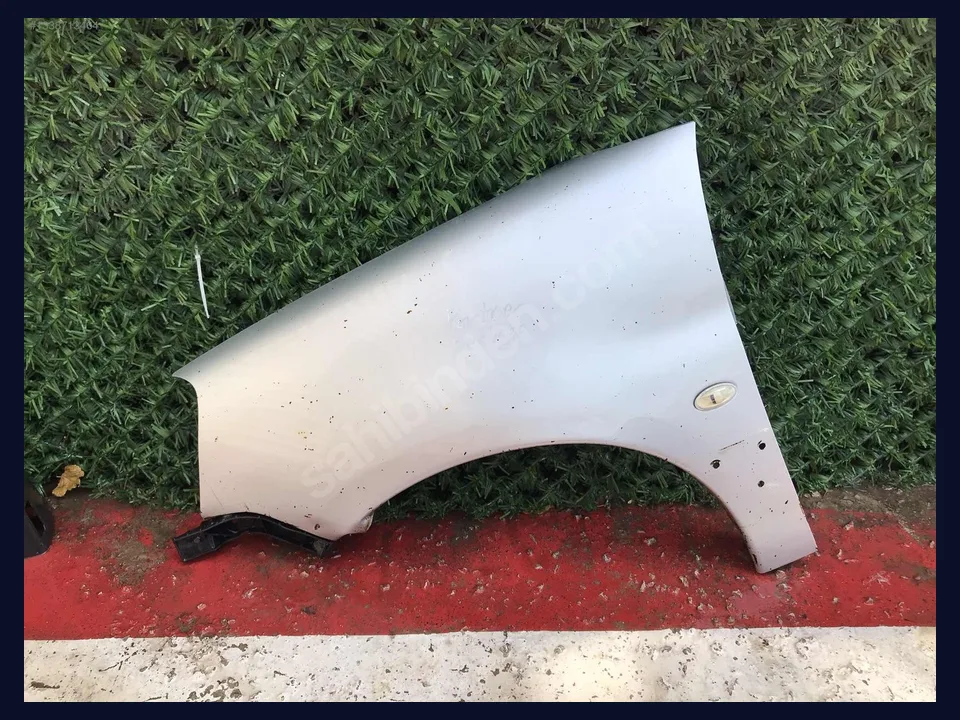 Peugeot Partner ÇAMURLUK çıkma parça fotoğrafı 1