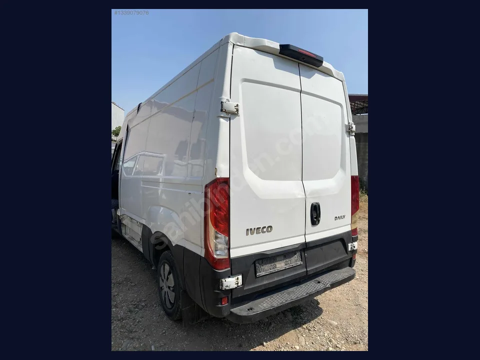Iveco - Otoyol 70 ÇAMURLUK çıkma parça fotoğrafı 2