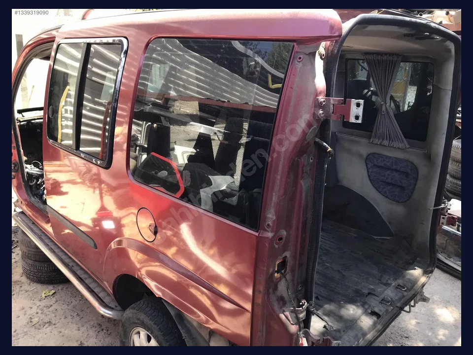 Fiat Doblo ÇAMURLUK çıkma parça fotoğrafı 1