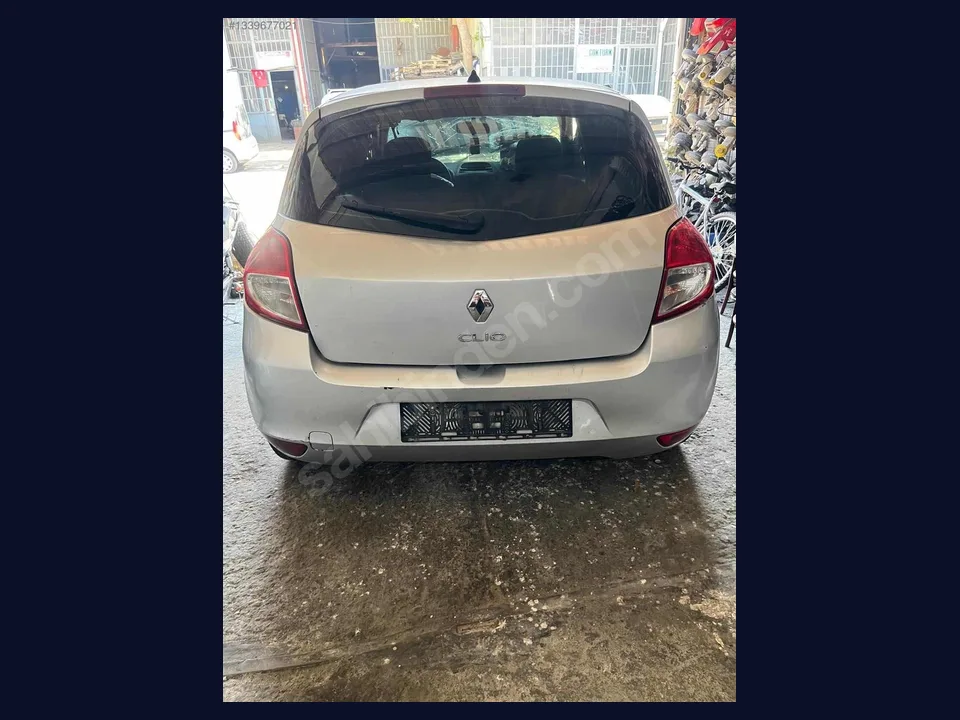Renault Clio KAPI çıkma parça fotoğrafı 3