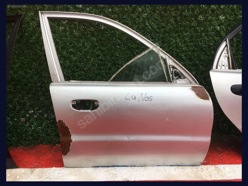 Daewoo Lanos KAPI çıkma parça fotoğrafı 1