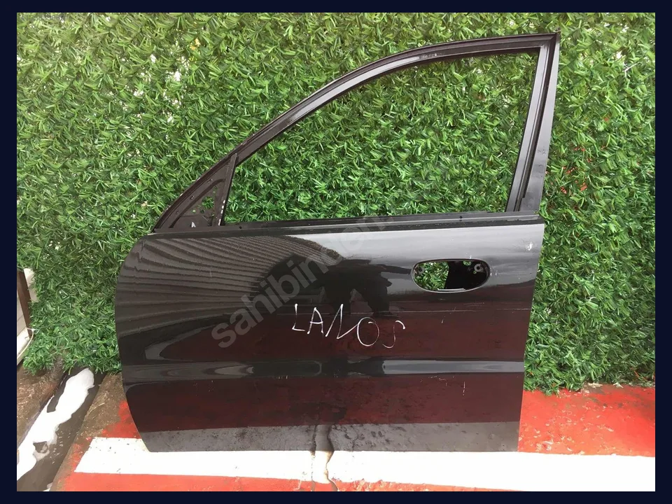 Daewoo Lanos KAPI çıkma parça fotoğrafı 1