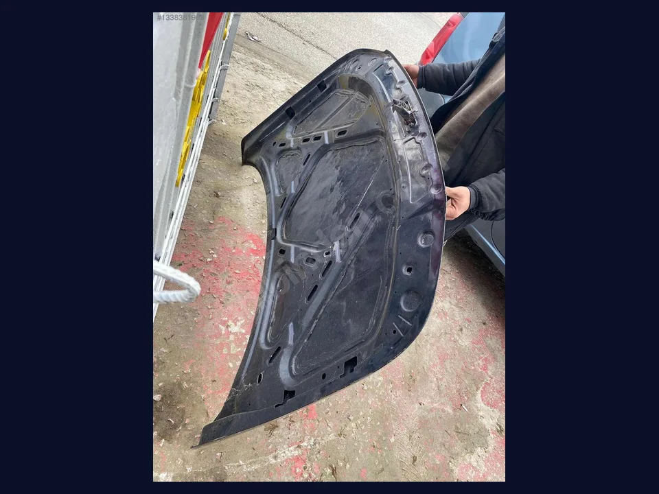 Land Rover Freelander KAPUT çıkma parça fotoğrafı 2