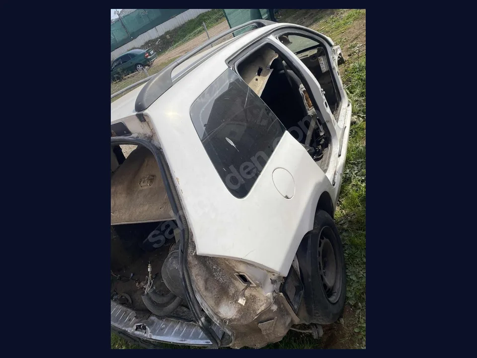 Peugeot 307 TAVAN SACI çıkma parça fotoğrafı 2