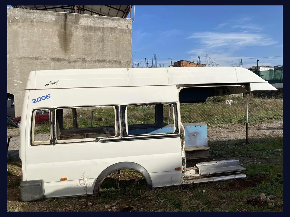 Ford Transit TAVAN SACI çıkma parça fotoğrafı 2