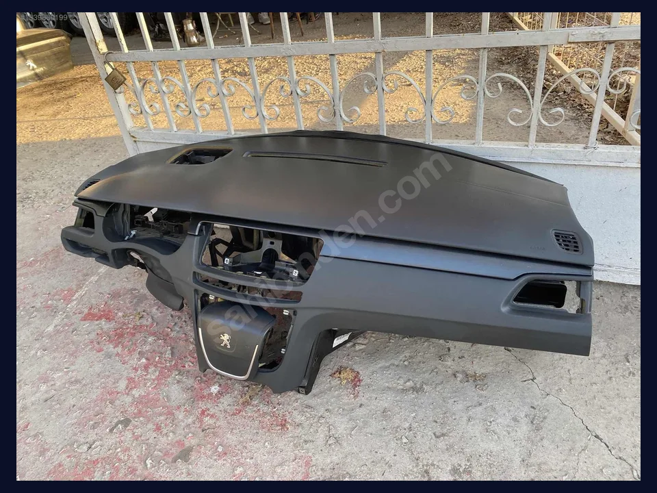 Peugeot 508 TORPİDO çıkma parça fotoğrafı 5
