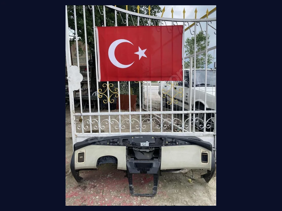 Nissan Primera TORPİDO çıkma parça fotoğrafı 1