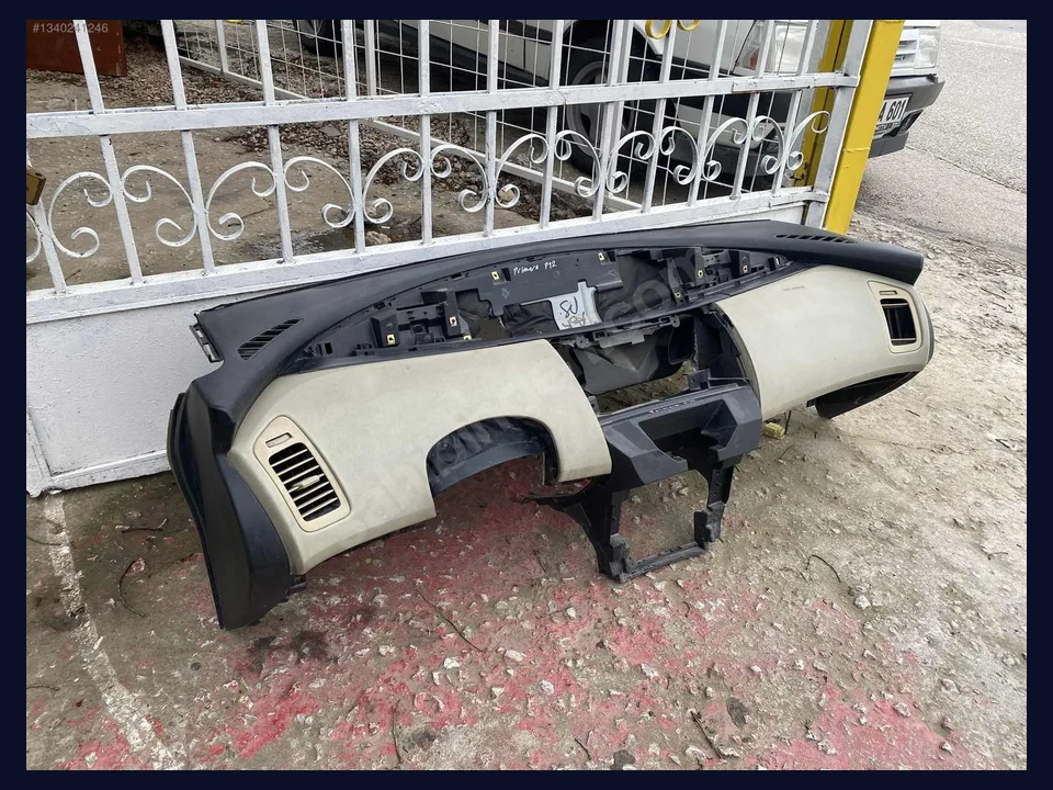 Nissan Primera TORPİDO çıkma parça fotoğrafı 2