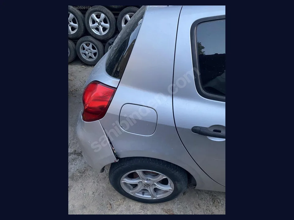 Renault Clio DEPO KAPAĞI çıkma parça fotoğrafı 1