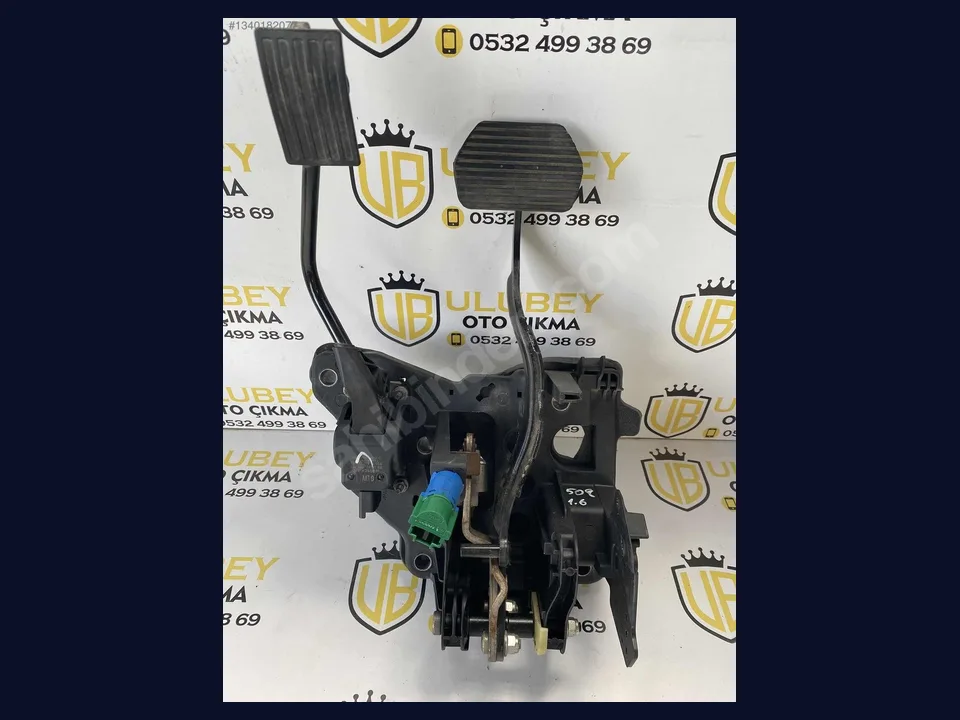 Peugeot 508 PEDAL (ELEKTRİKLİ) çıkma parça fotoğrafı 1