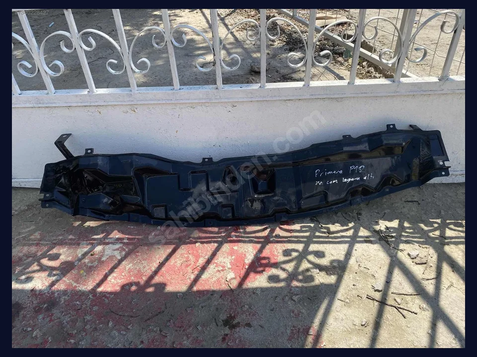 Nissan Primera ÖN CAM IZGARASI çıkma parça fotoğrafı 1