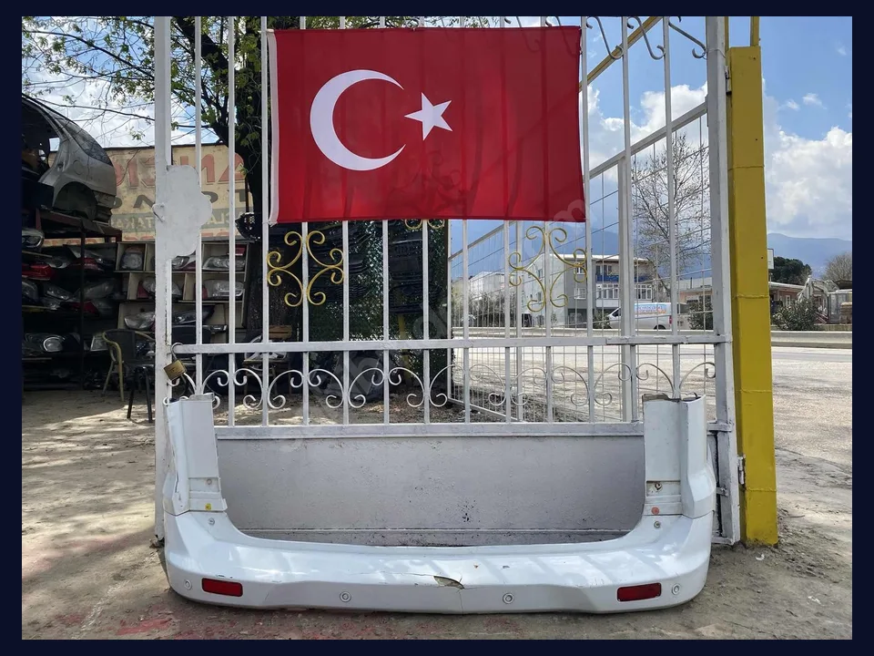 Ford Tourneo TAMPON (ARKA) çıkma parça fotoğrafı 1